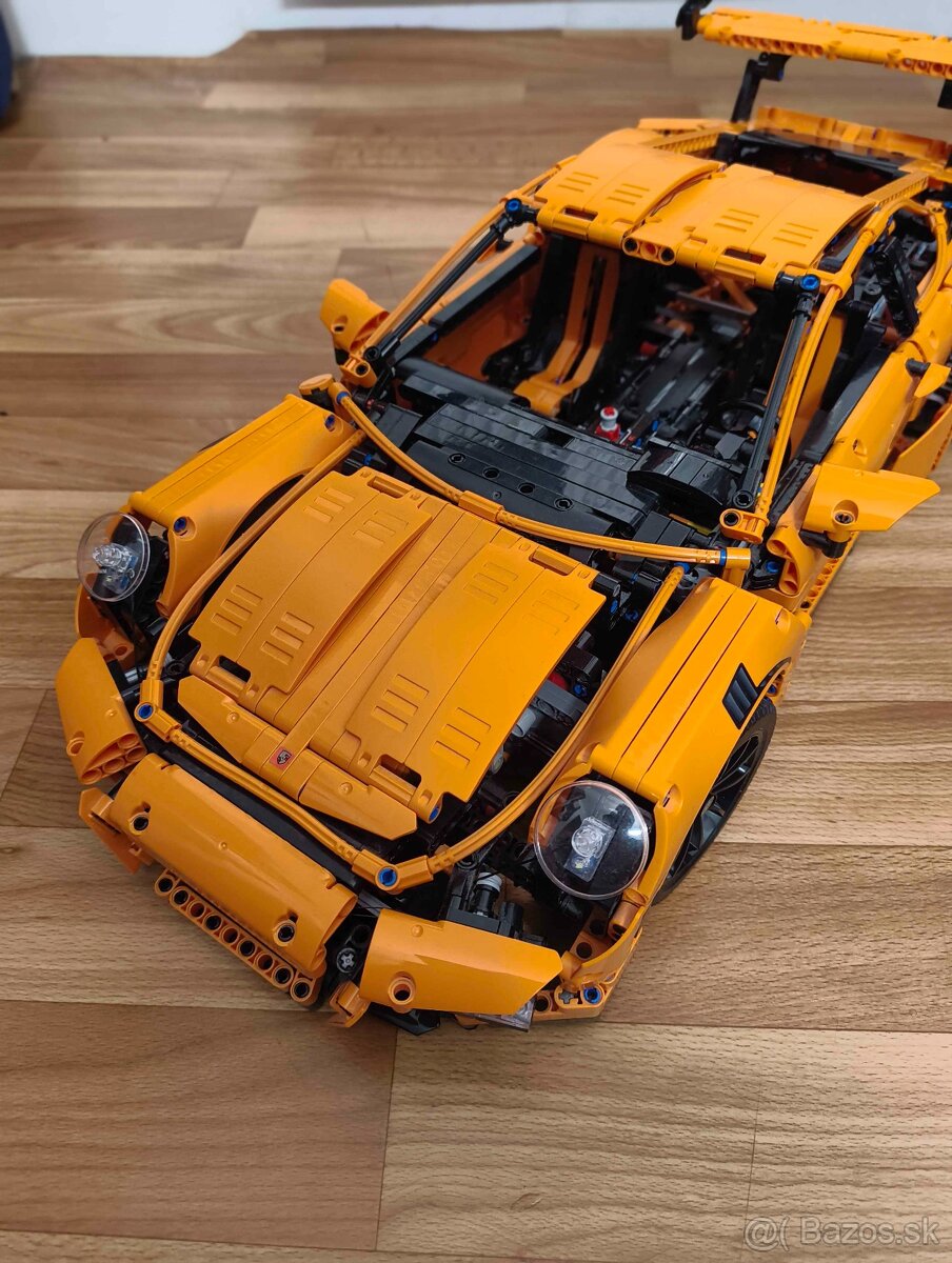 LEGO Technic 42056 Porsche 911 GT3 RS