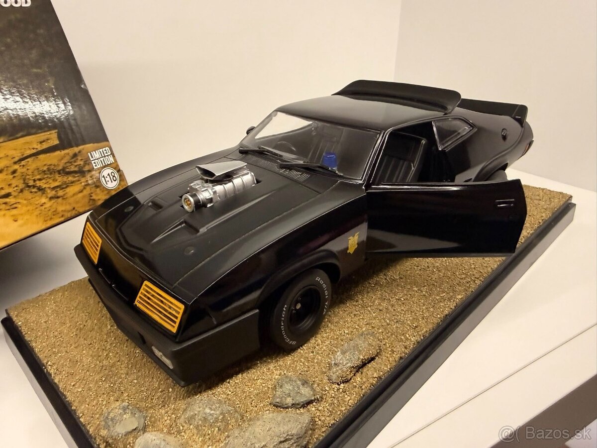 1:18 1973 FORD Falcon XB (V8) Interceptors - Greenlight