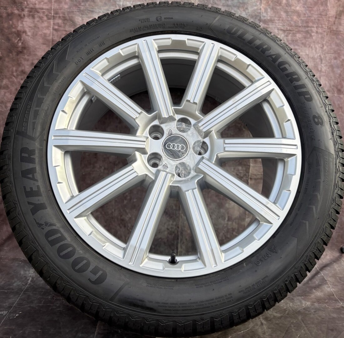 Zimní top sada Audi Q7 285/45R20 112V