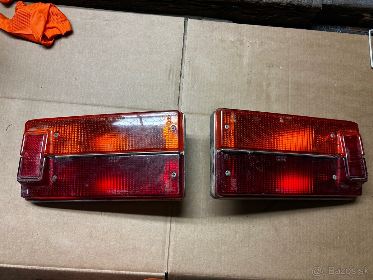 Zadné svetlá Fiat 125p