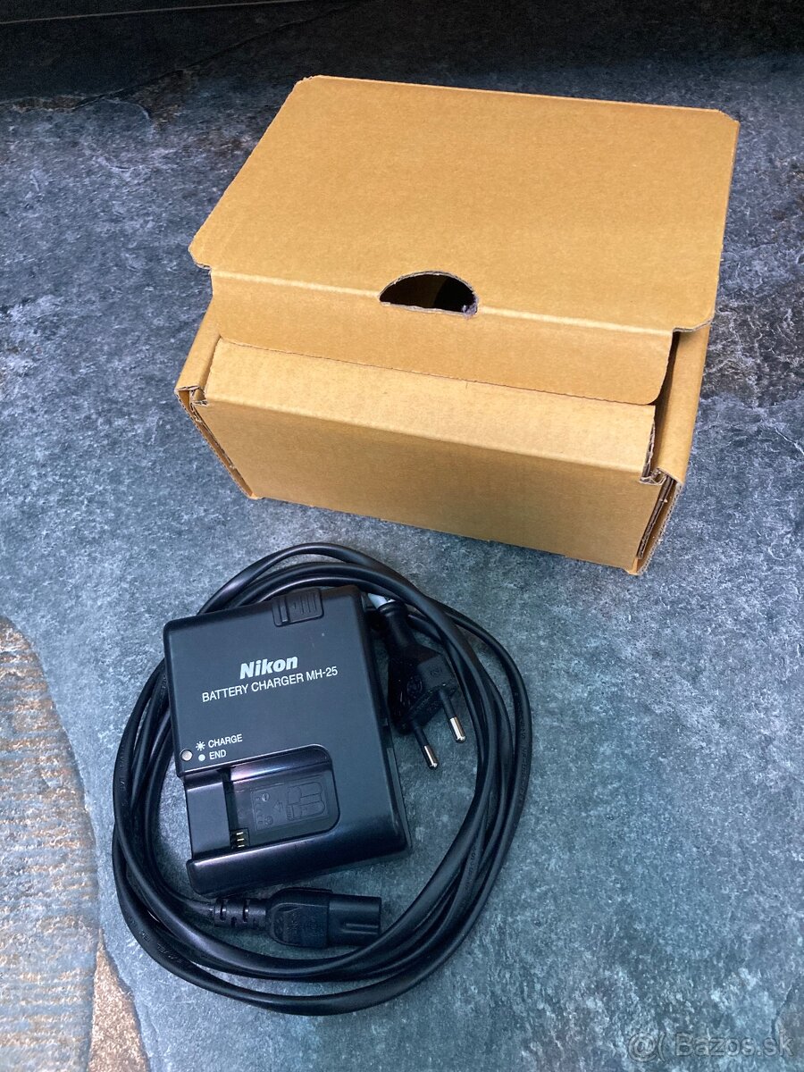 Nabijacka Nikon fotoaparat