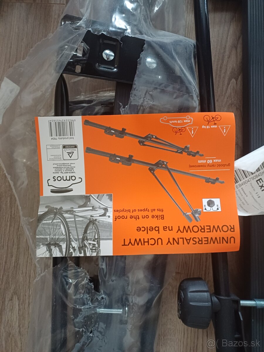 nosič na strechu auta