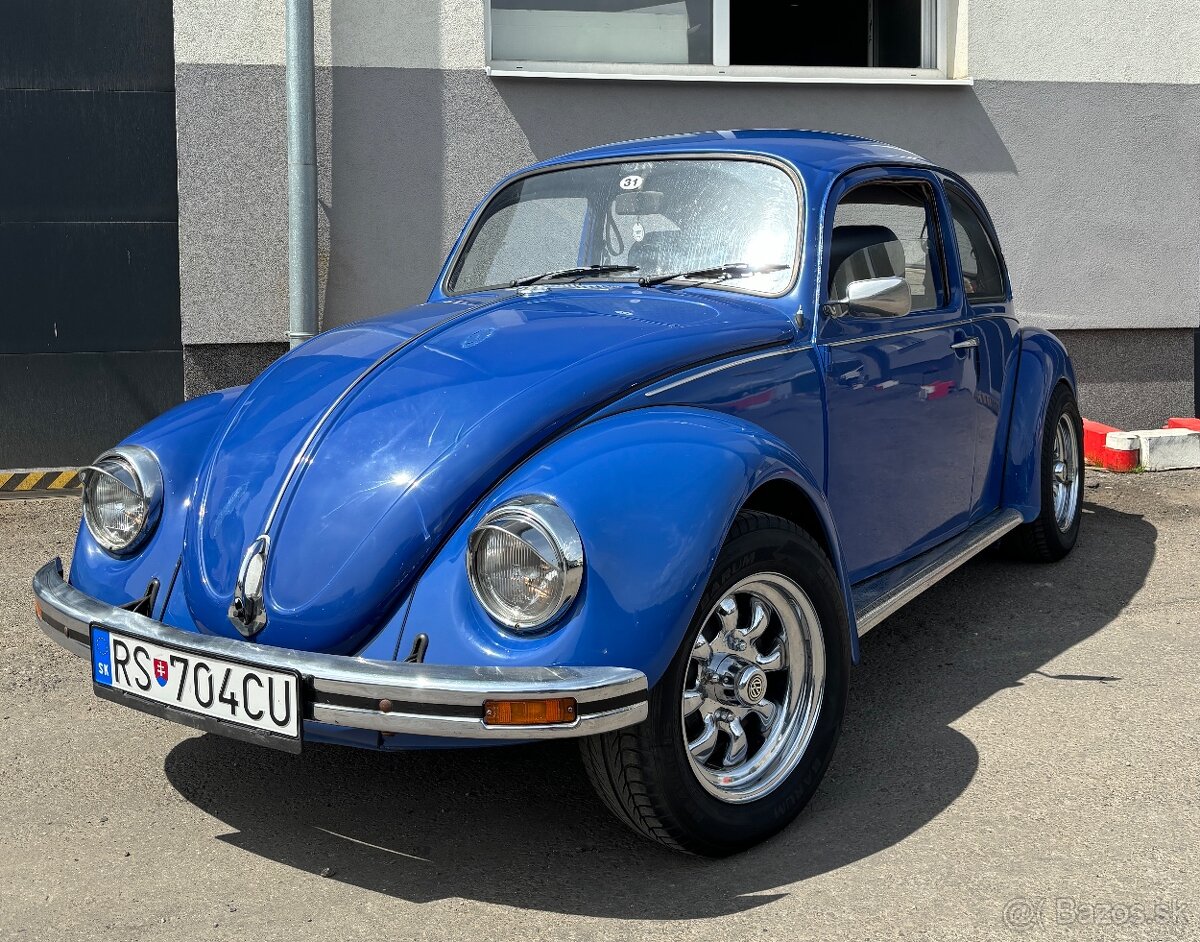 Volkswagen Beetle chrobák 1600 boxer