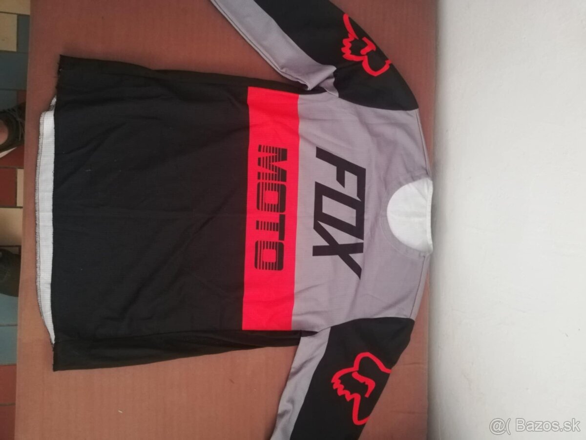 Fox komplet šedý