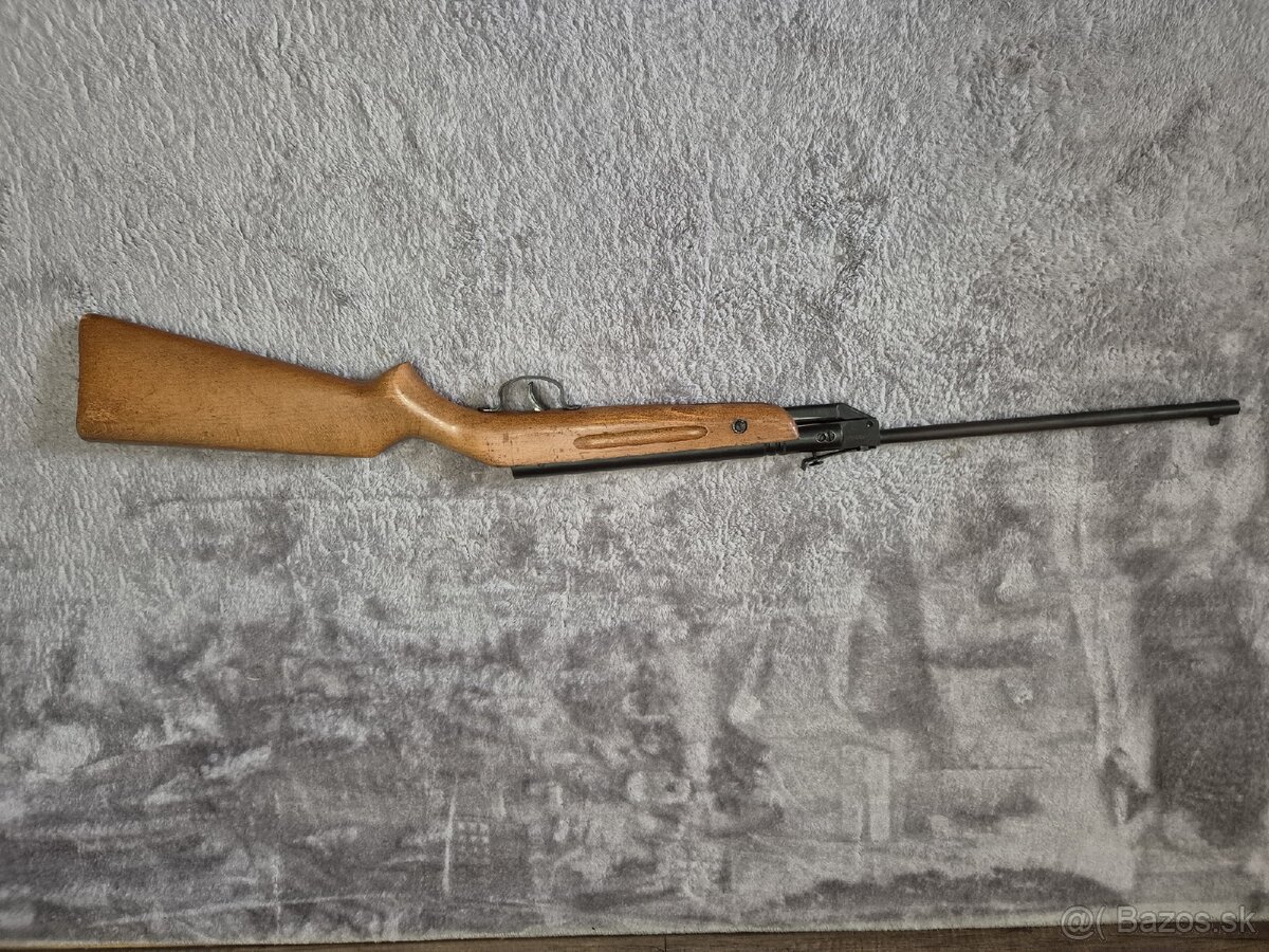 Slávia 618