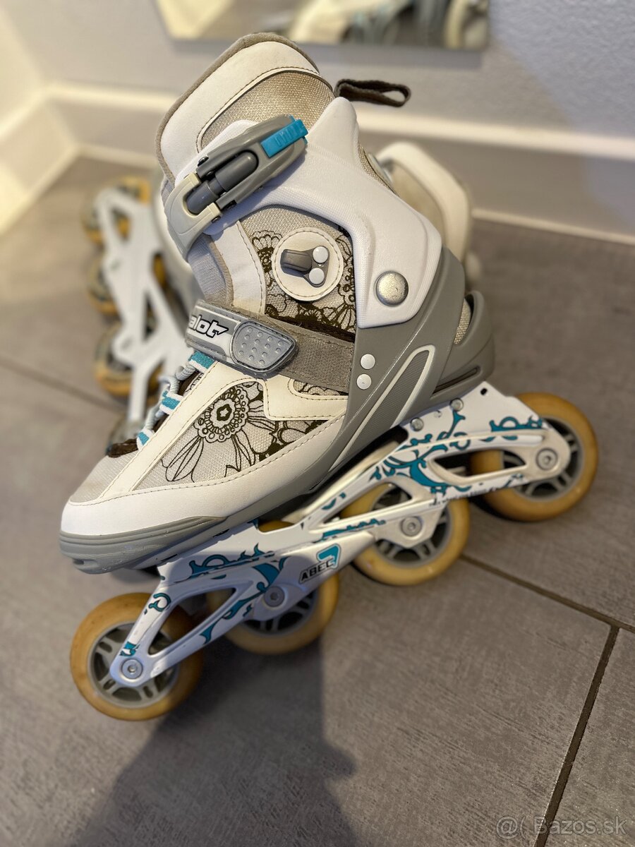 Kolieskové korčule Zealot