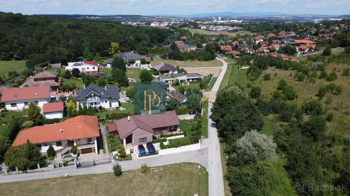 Predaj 5 izbový RD pri lese, pozemok 10á, EXKLUZÍVNE