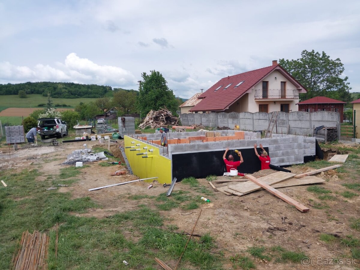 Hľadáme murárov, tesárov a pomocných stavebných robotníkov