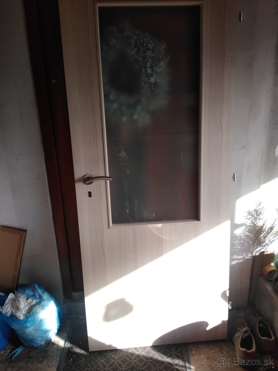 Predám zanovne dvere