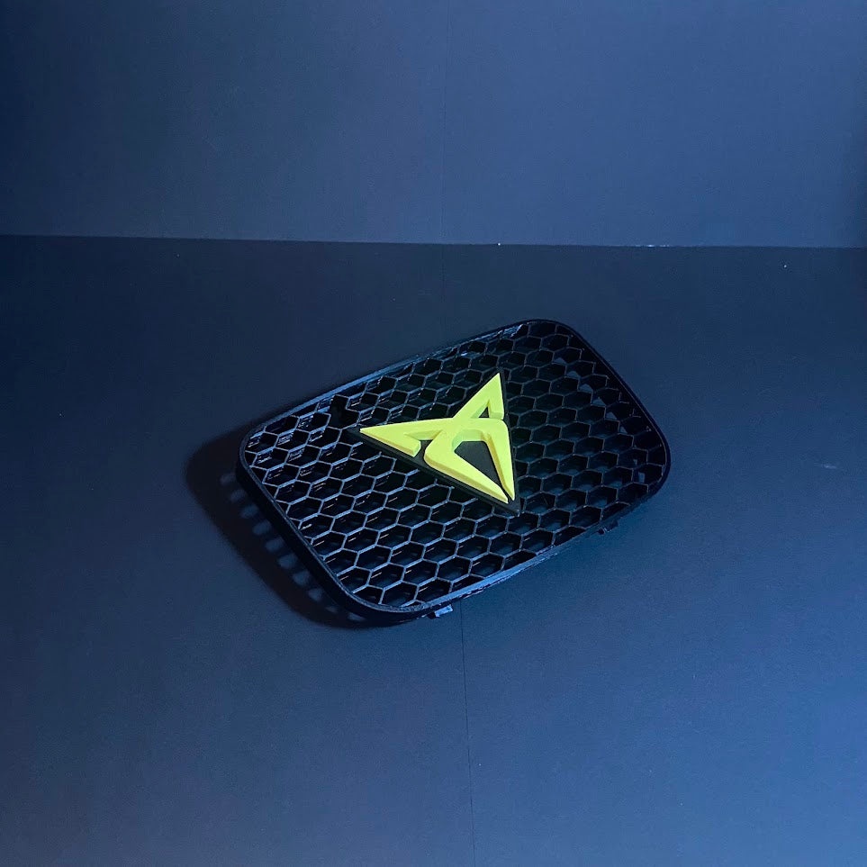 Seat Leon MK1 Topsport stredná mriežka do masky