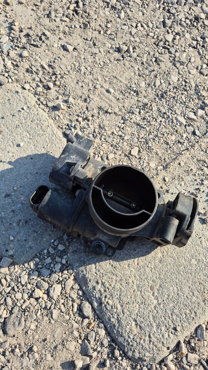 Skrtiaca klapka peugeot 206