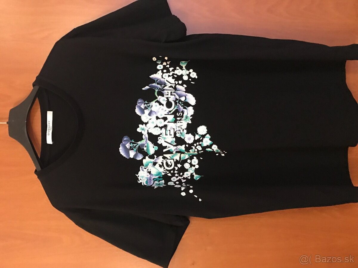 NOVÉ GIVENCHY pánske tricko L/XL made in portugal