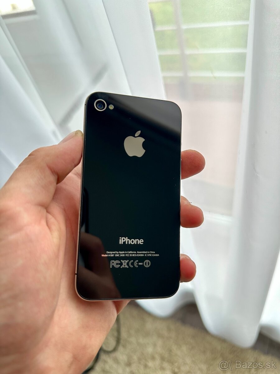 Predám iPhone 4s 16gb