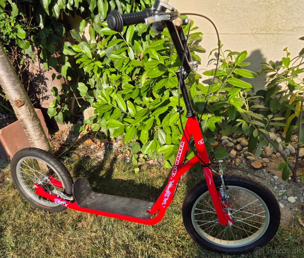 Kolobežka 16"