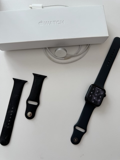 Apple Watch S9 45mm