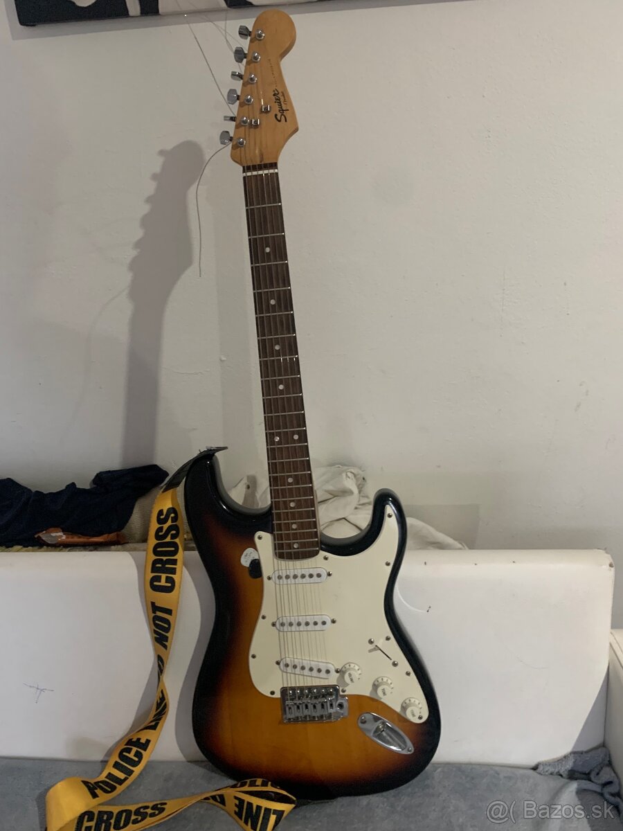 Fender squier bulletstrat