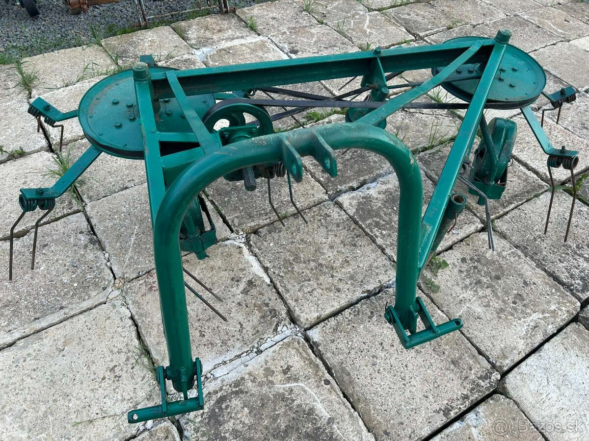 Predám obracačku na seno