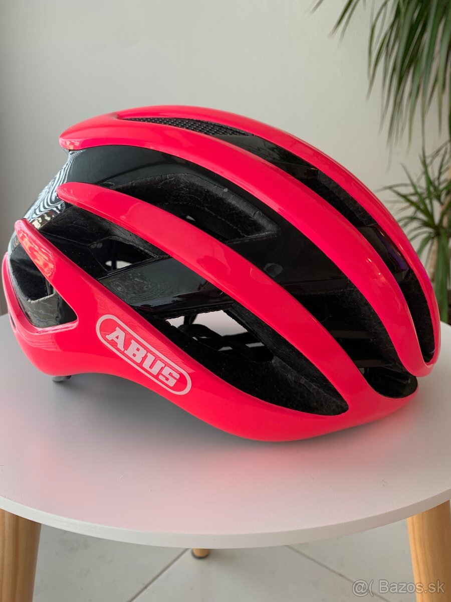 Abus Airbreaker cestna prilba velkost S