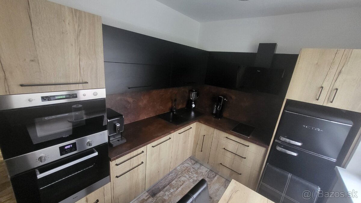 PREDAJ- 1 izbový byt / Starý juh 42 m2 po rekonštrcukcii
