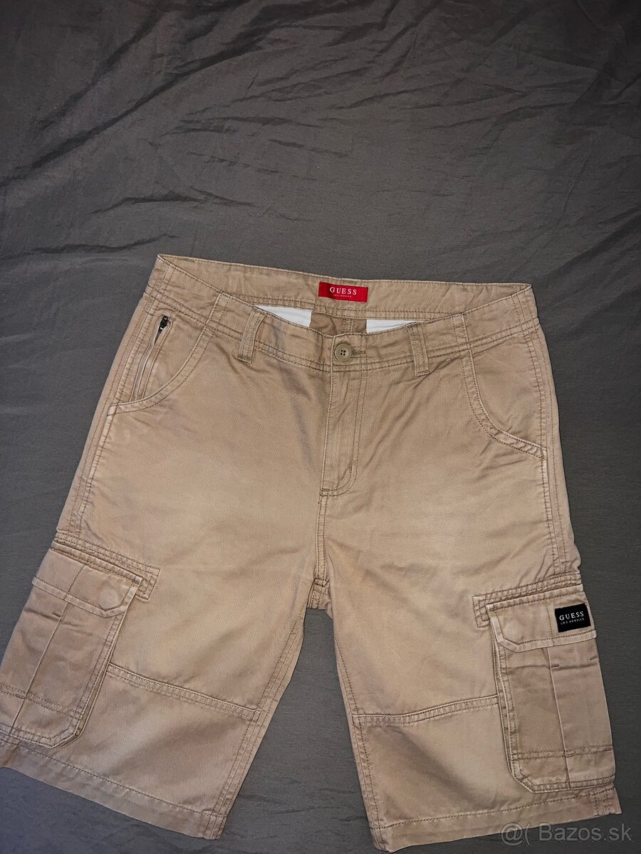 GUESS riflové kapsáče