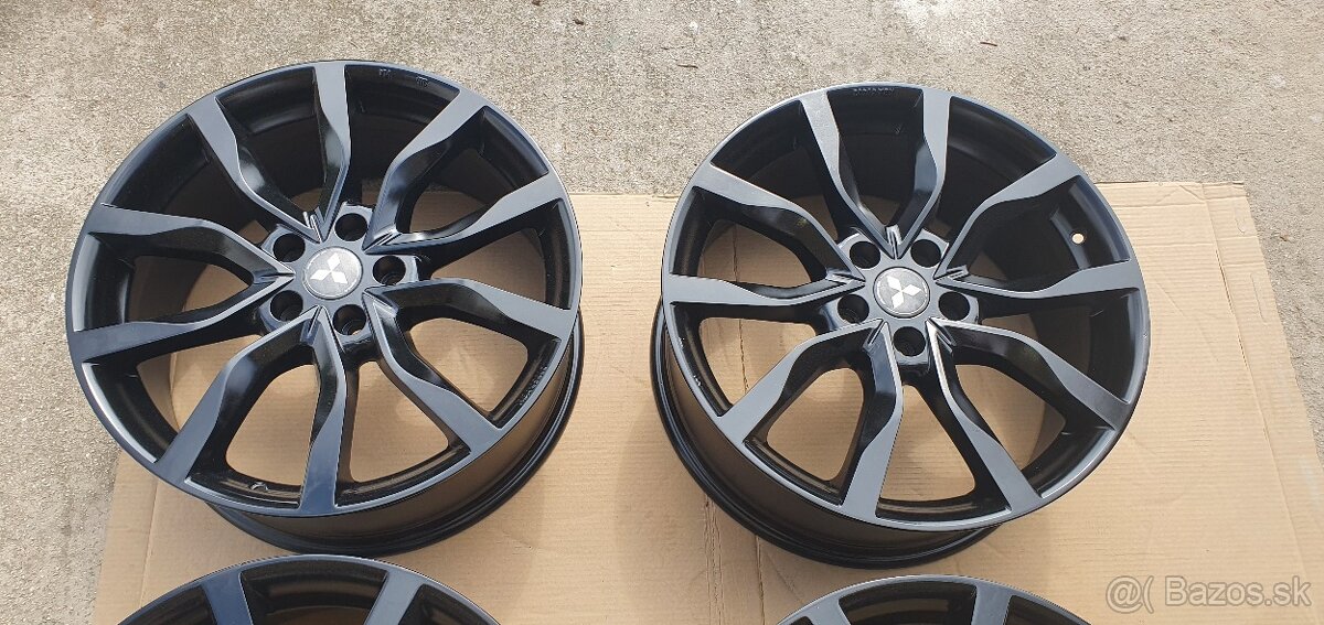 Mitsubishi outlnader eclipse 5x114,3 r19 asx honda crv cx5 v