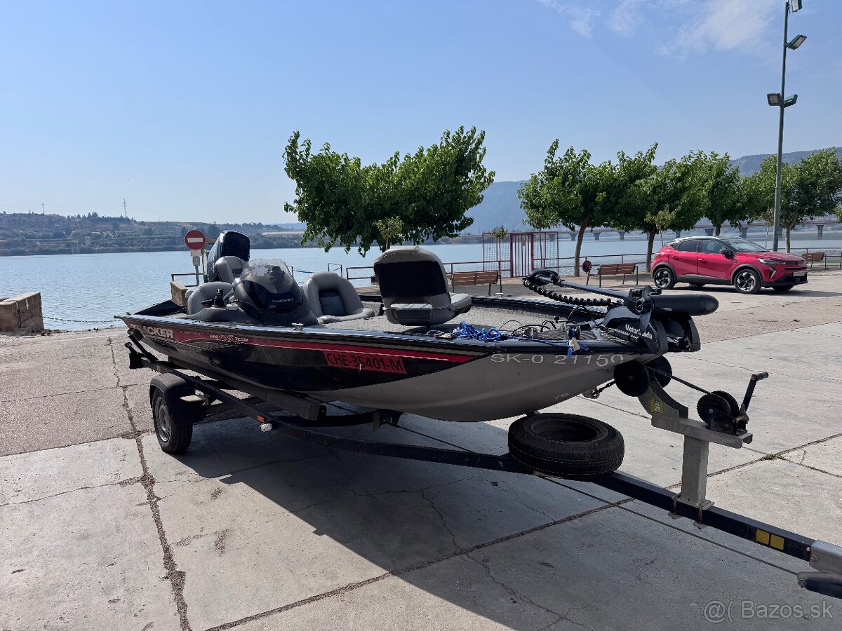 Loď Tracker 175 Bass Boat