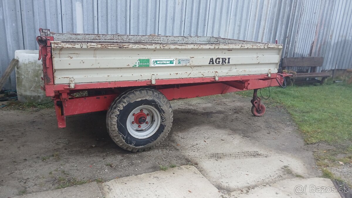 Ponukam vyklapaciu vlecku 5t