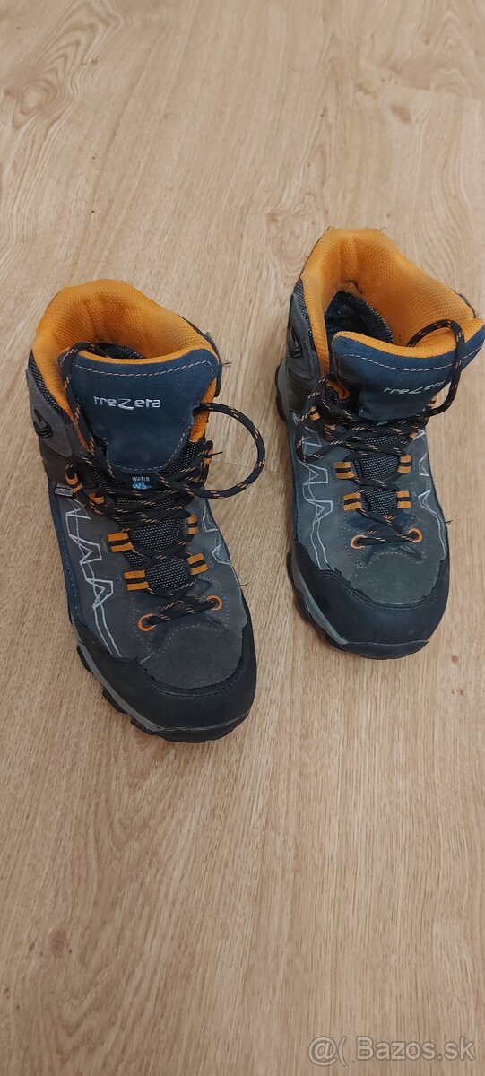 Turisticka obuv - Trezeta