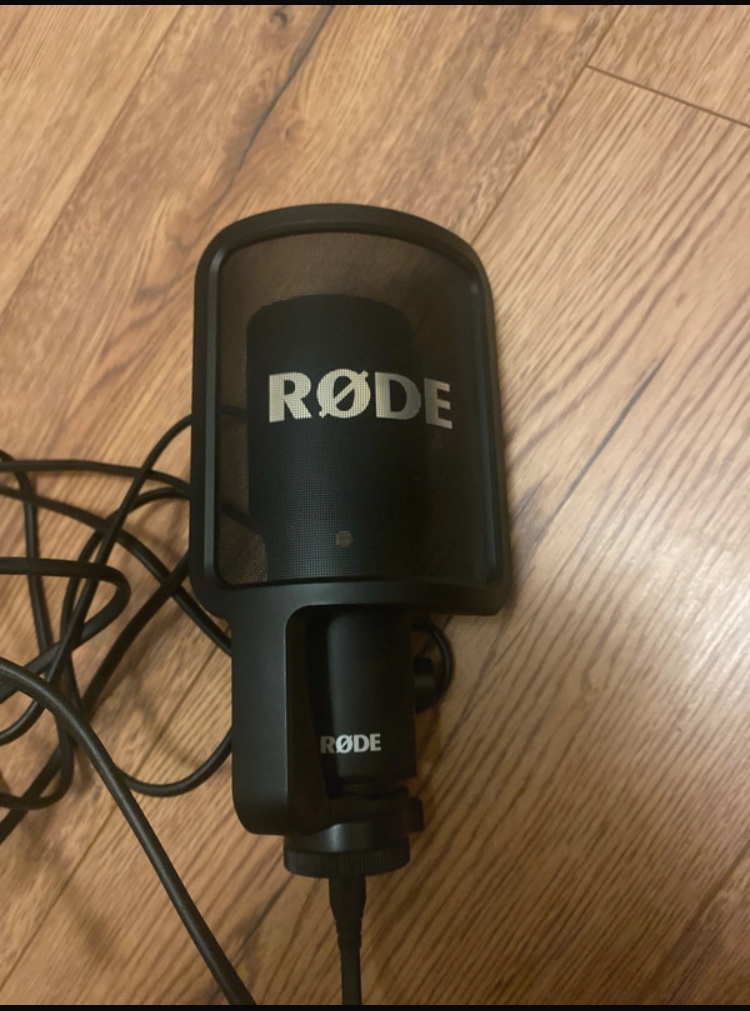 Štúdiový mikrofón Røde NT +