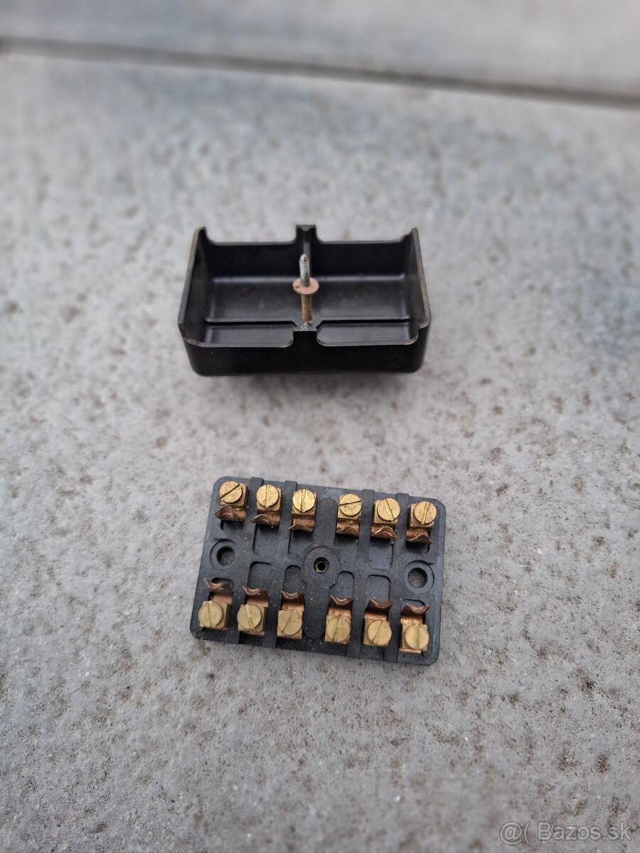 Pojistková skříňka Škoda Tatra