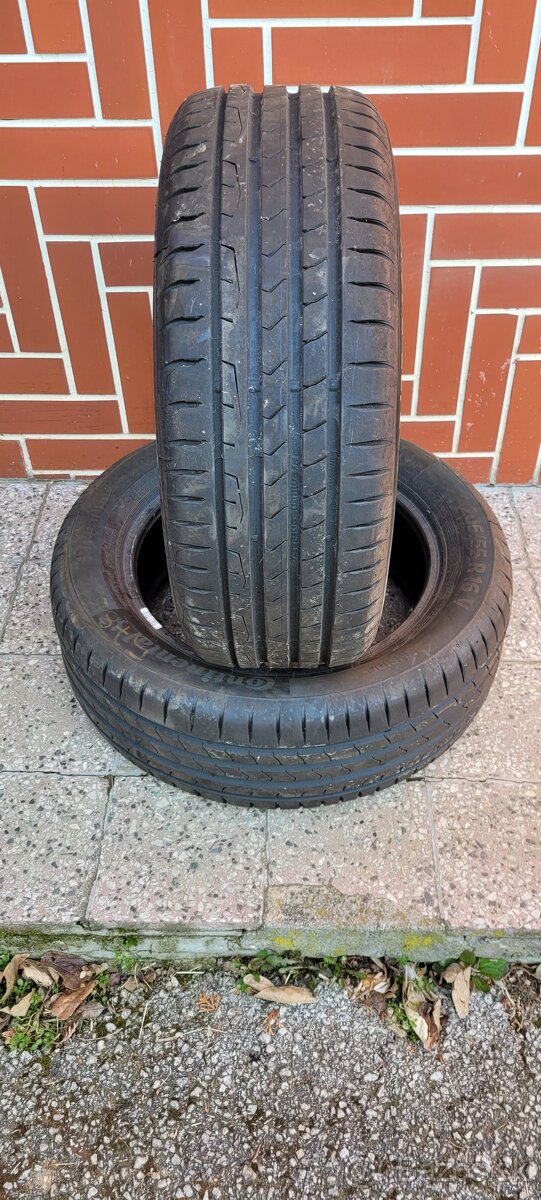 Predám 2ks letné 205/55R16 Continental PremiumContact 7.