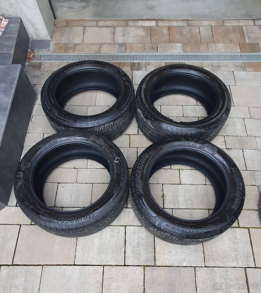 Letne pneu 215/55 r18 Bridgestone