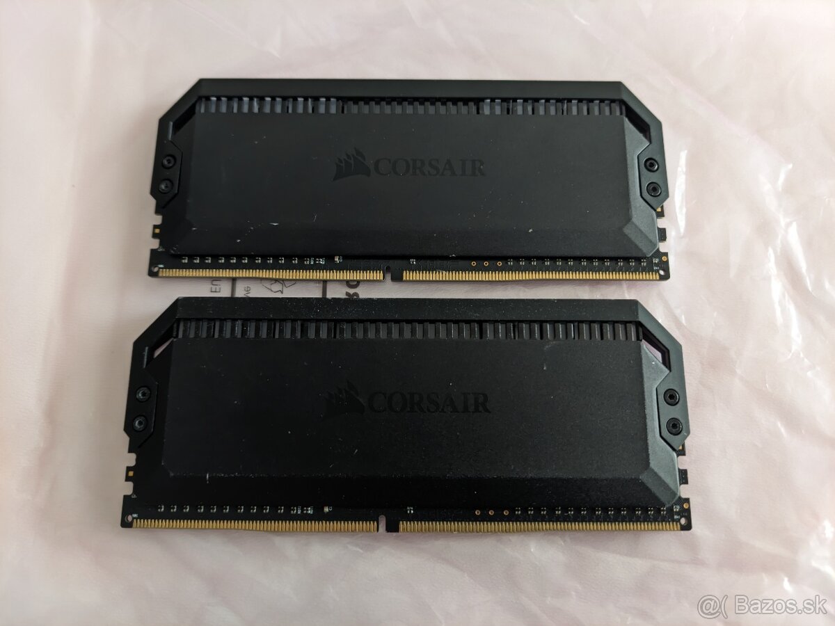 Corsair Dominator Platinum DDR4 16GB KIT (2x8) 3200MHz CL16