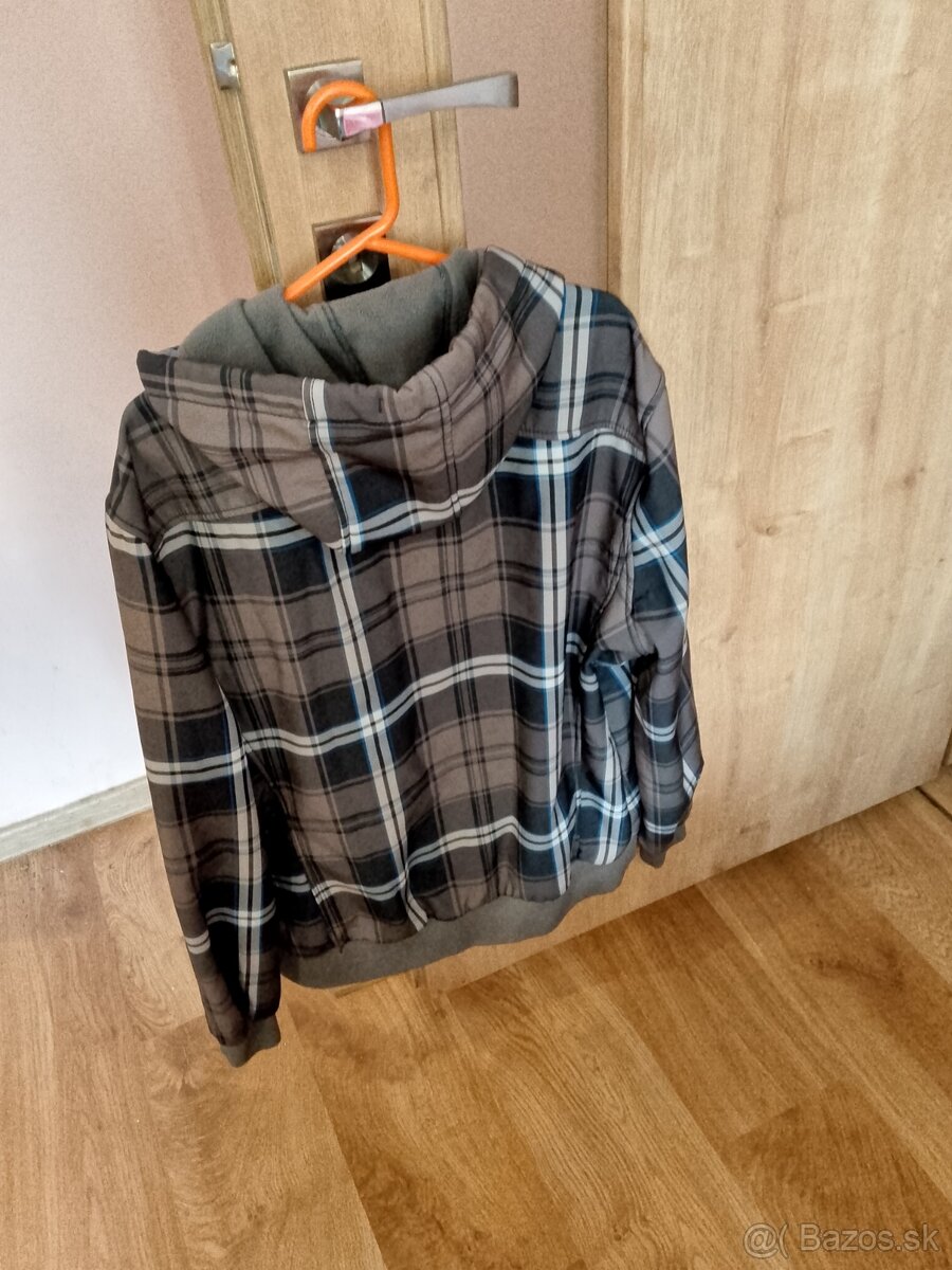 Predám jarnú károvanú bundu