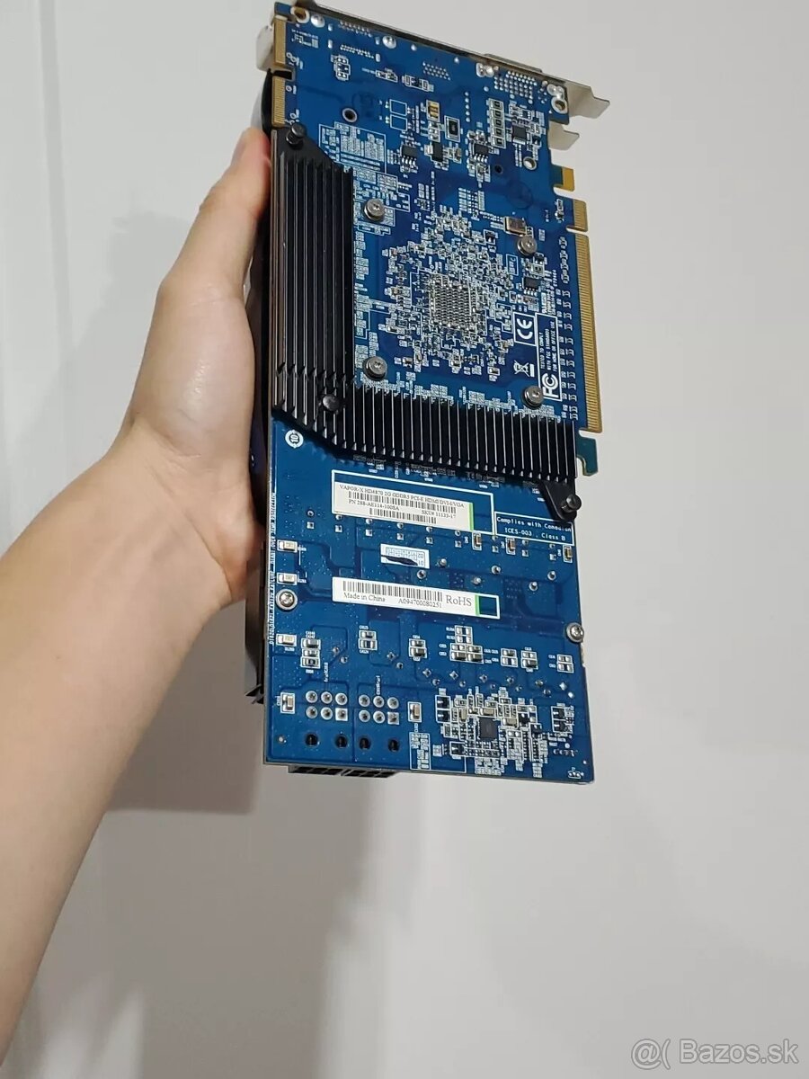 Sapphire Radeon HD 4890 Vapor-X 2GB DDR5