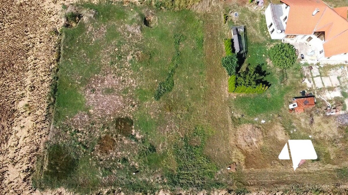 Predaj, Investičný pozemok 800 m², Veľký Lapáš