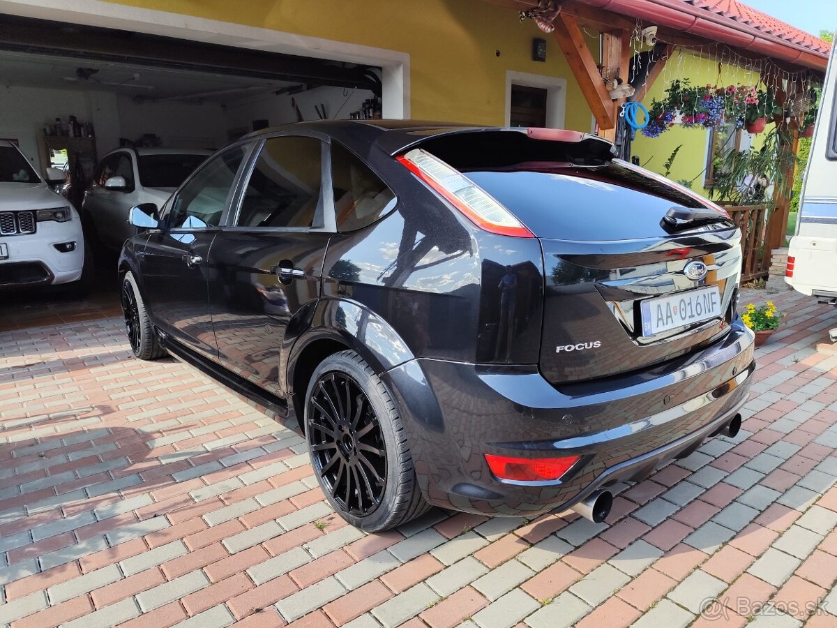 Predam/vymenim Ford Focus ST Black Recaro LPG