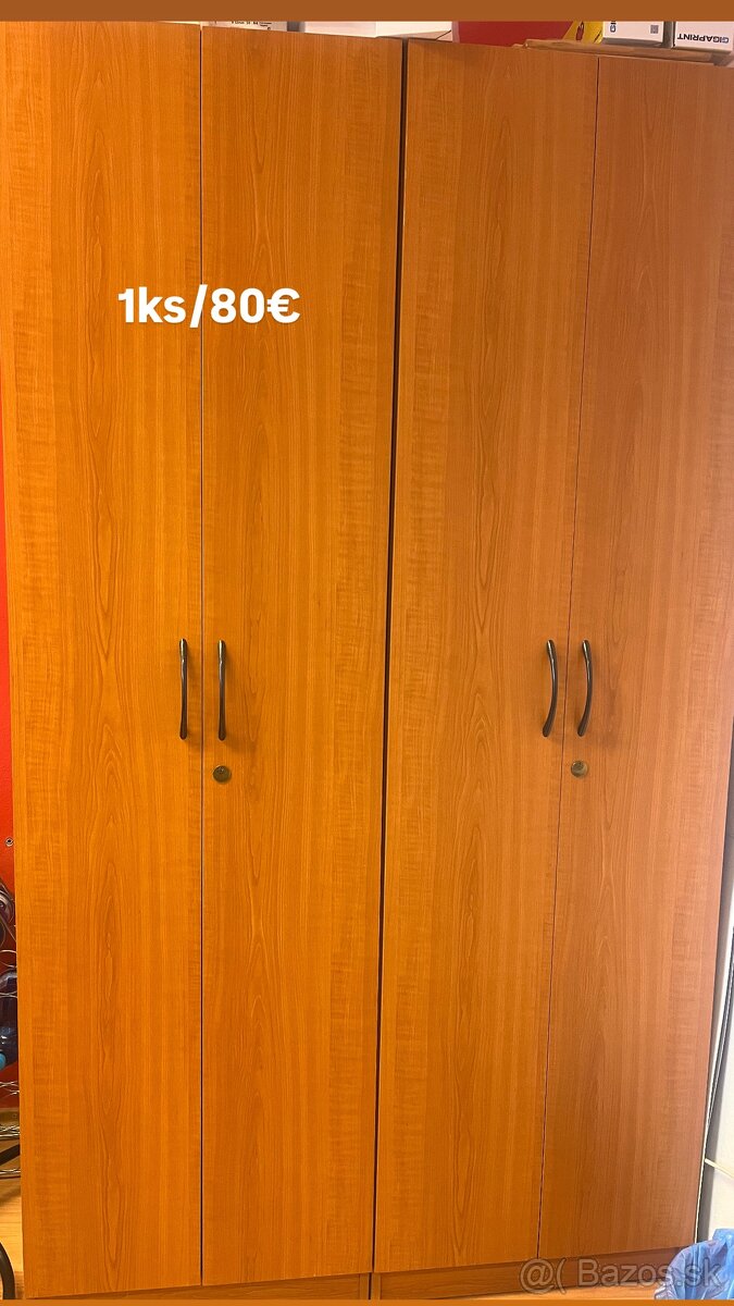 Kancelársky nábytok