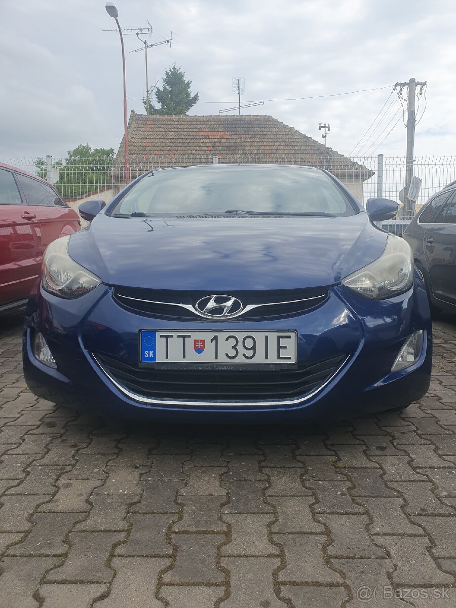 Hyundai Elantra 1,6i