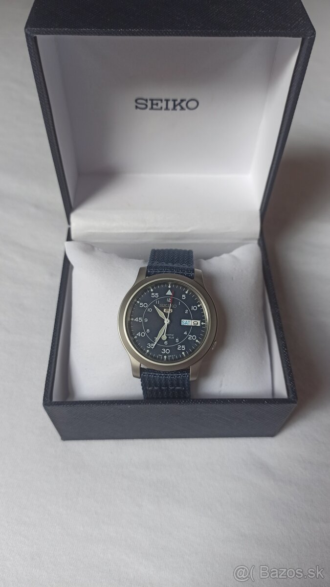 Seiko 5 Military