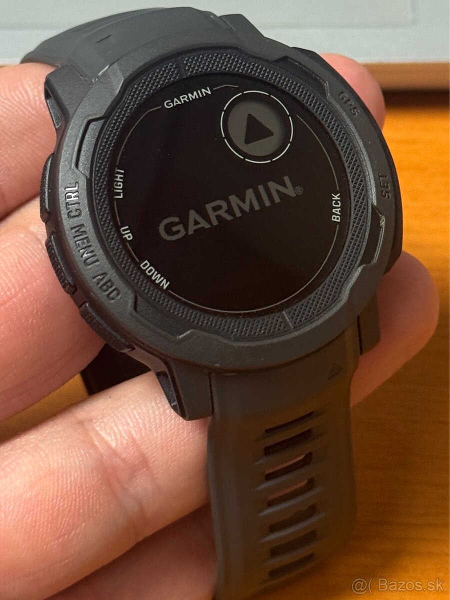 Garmin Instinct 2 Graphite - len odskúšané
