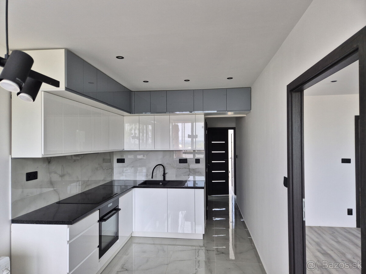 Prenájom 3 izb byt s LOGGIOU Košice s. Nad Jazerom NOVÝ