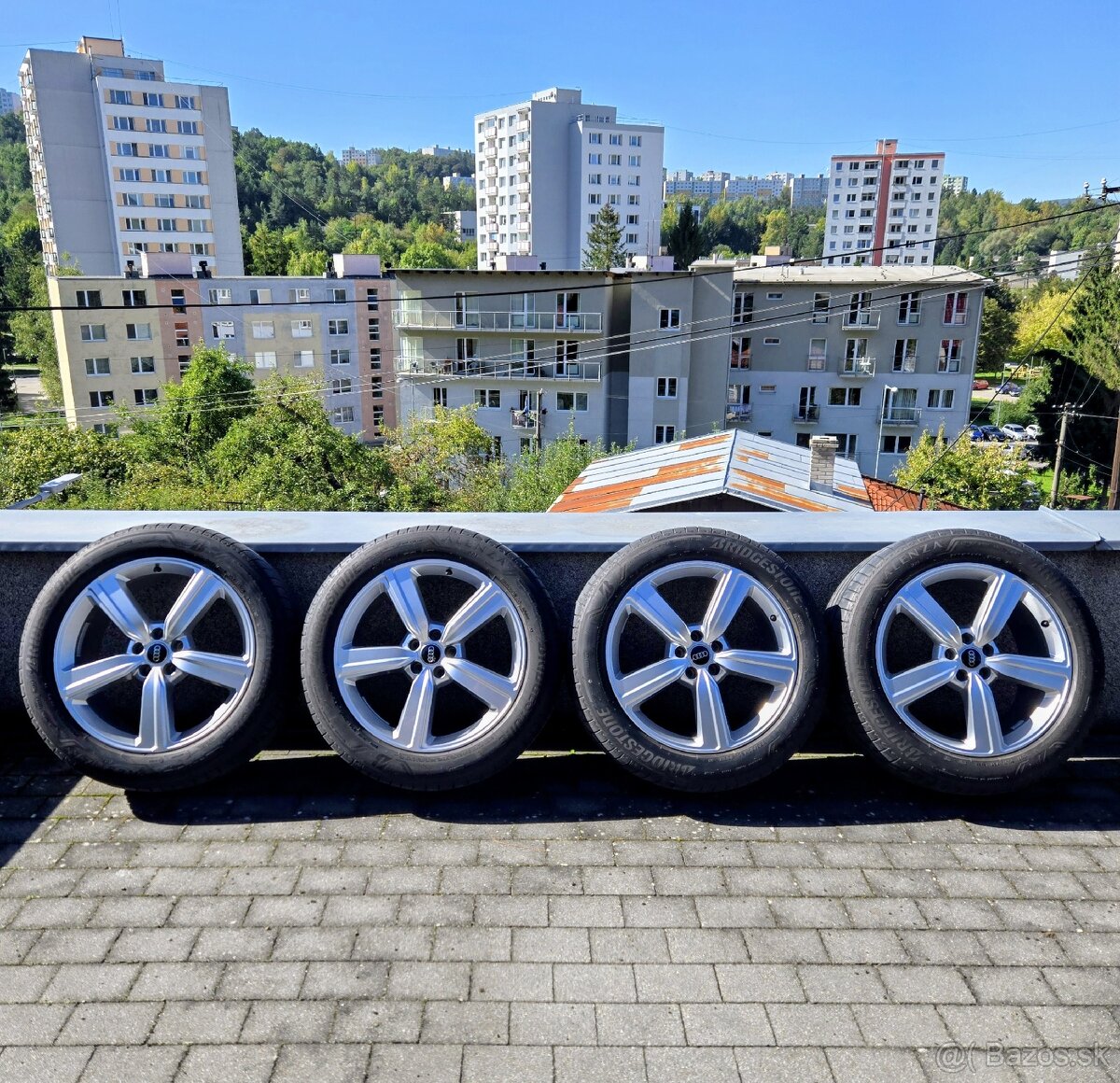 Letna sada AUDI 255/50 R20
