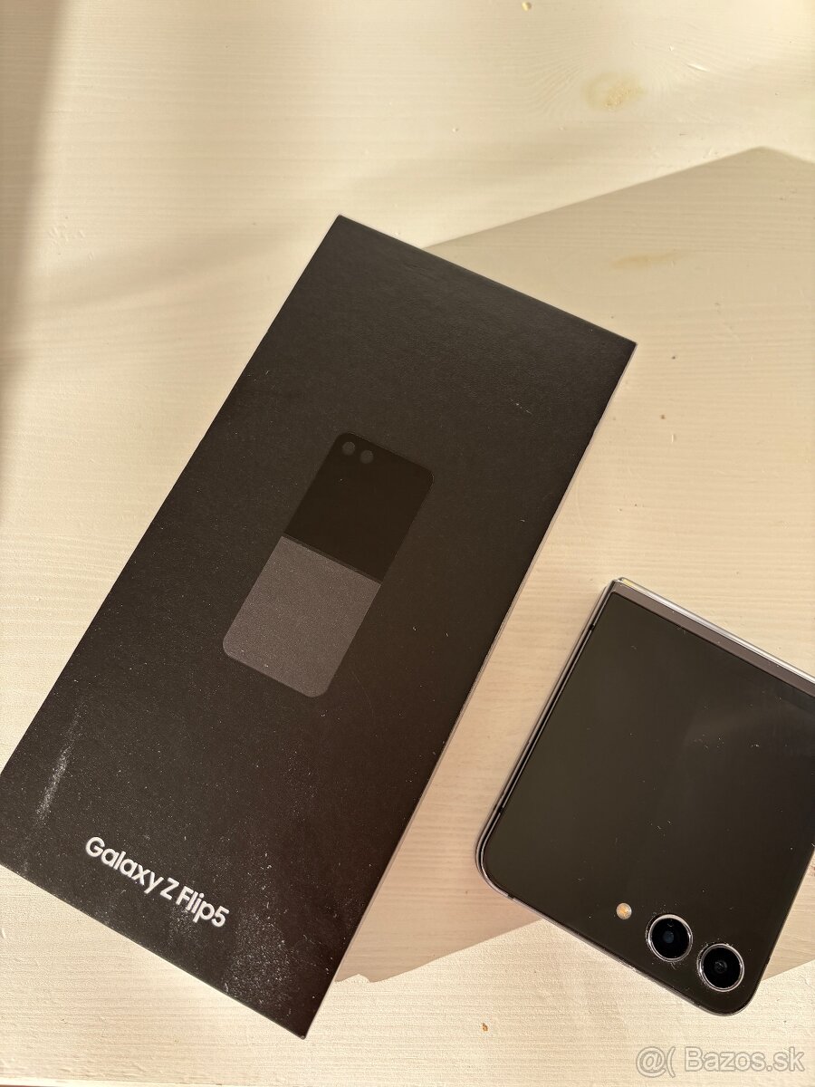 Samsung galaxy Z flip5