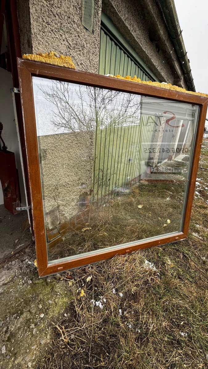 Plastove okno fix zlaty dub