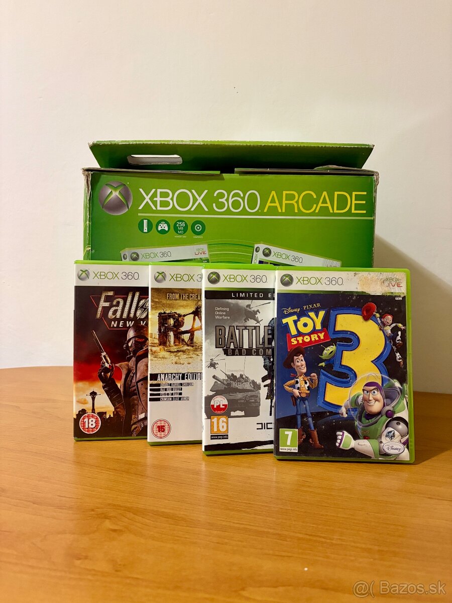 Original krabica xbox 360 arcade + 4 hry
