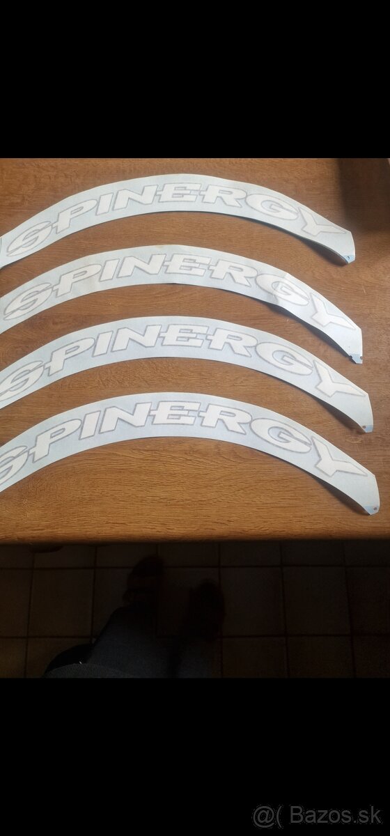 Spinergy nálepky