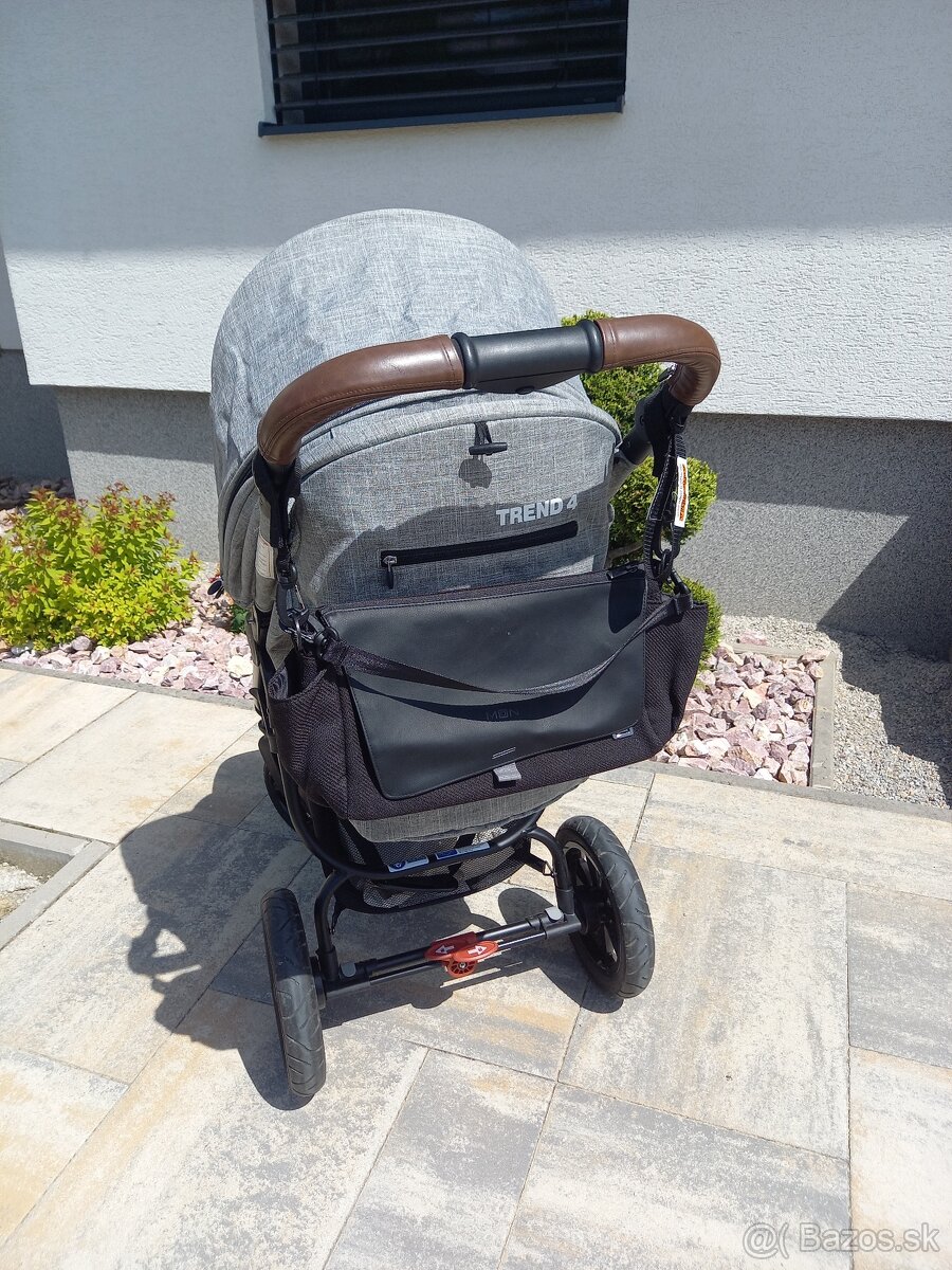 Športový kočík Valco baby Trend 4