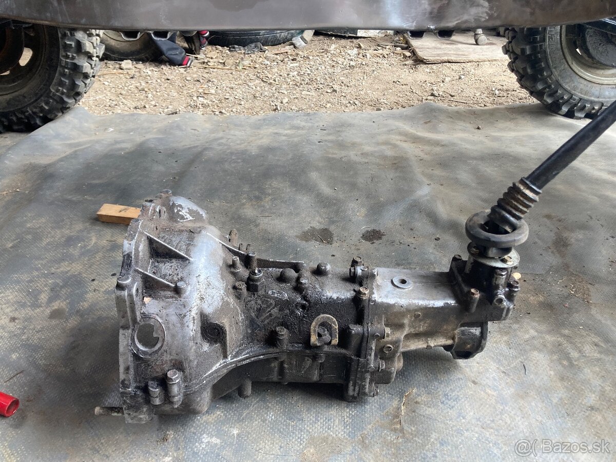 Predám prevodovku na suzuki samurai