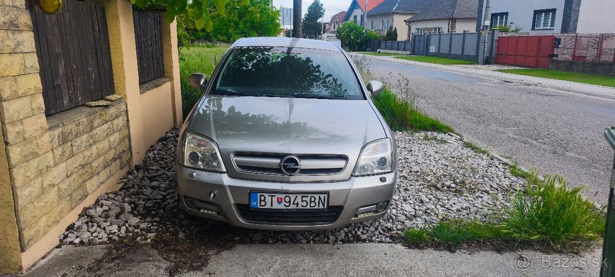 Predám OPEL Signum 2,2